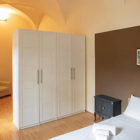 Casa Chiostro *